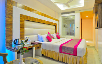 Hotel Aman Continental - 2mins From Railway Station And 5 Mins From Metro 3*